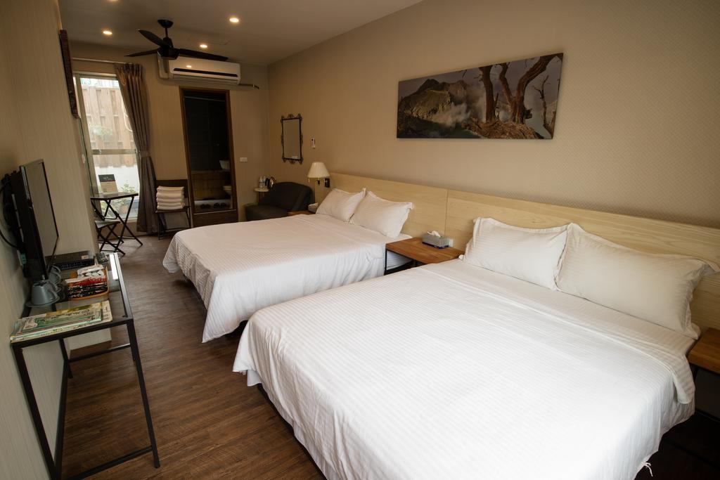 Cozy Cozy Hostel Tainan Exterior foto